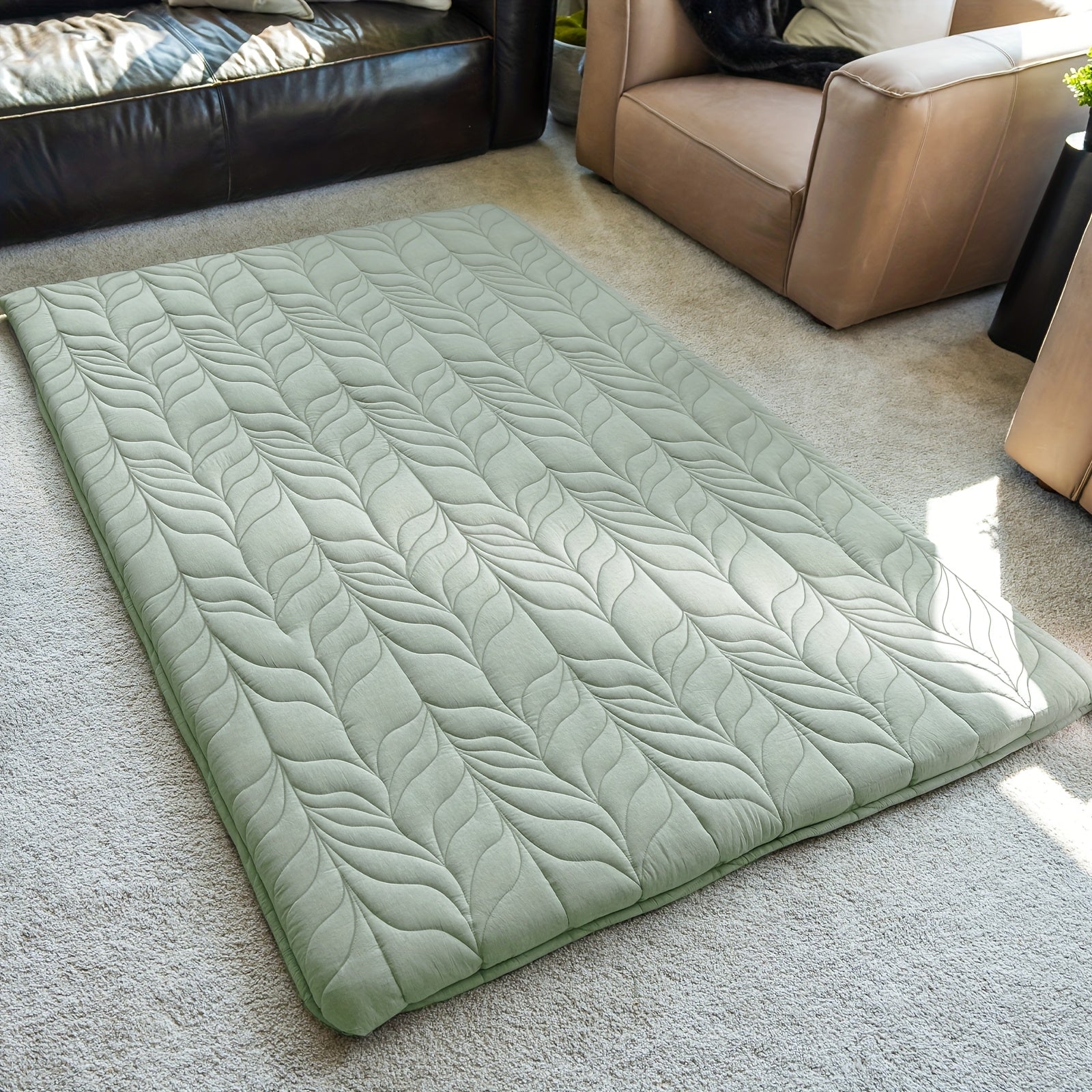 Zonli Japanese-Style Floor Futon Mattress in Twin Size, Featuring a Thick Roll-Up Tatami Mat with a Washable Cover Made of 100% Cotton. This Portable And Foldable Mattress Is Ideal for Sleeping, Suitable for Adults And Dormitories, in a Green Color
